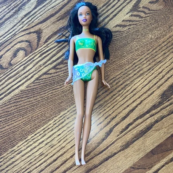 Barbie christie palmbeach みどり　未開封 Palm Beach™ Christie® Doll - 53458 BarbiePedia